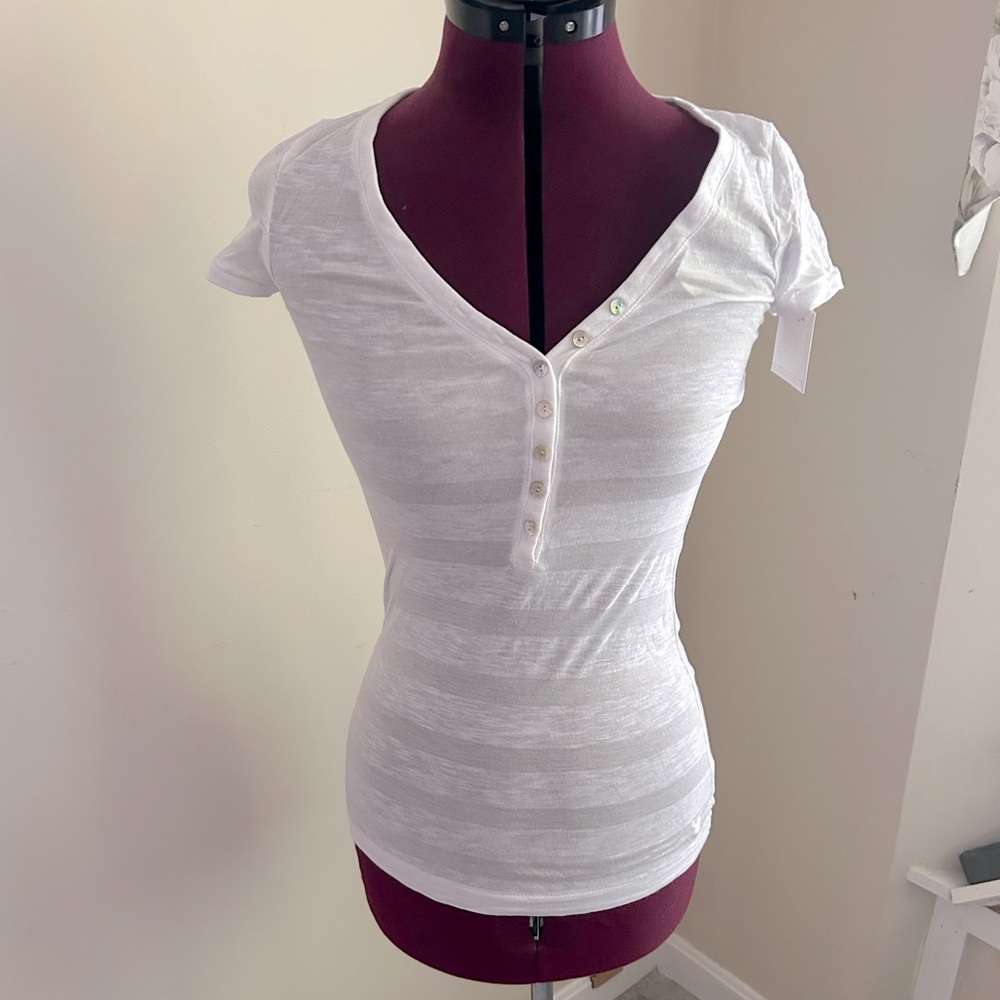 American eagle t-shirt